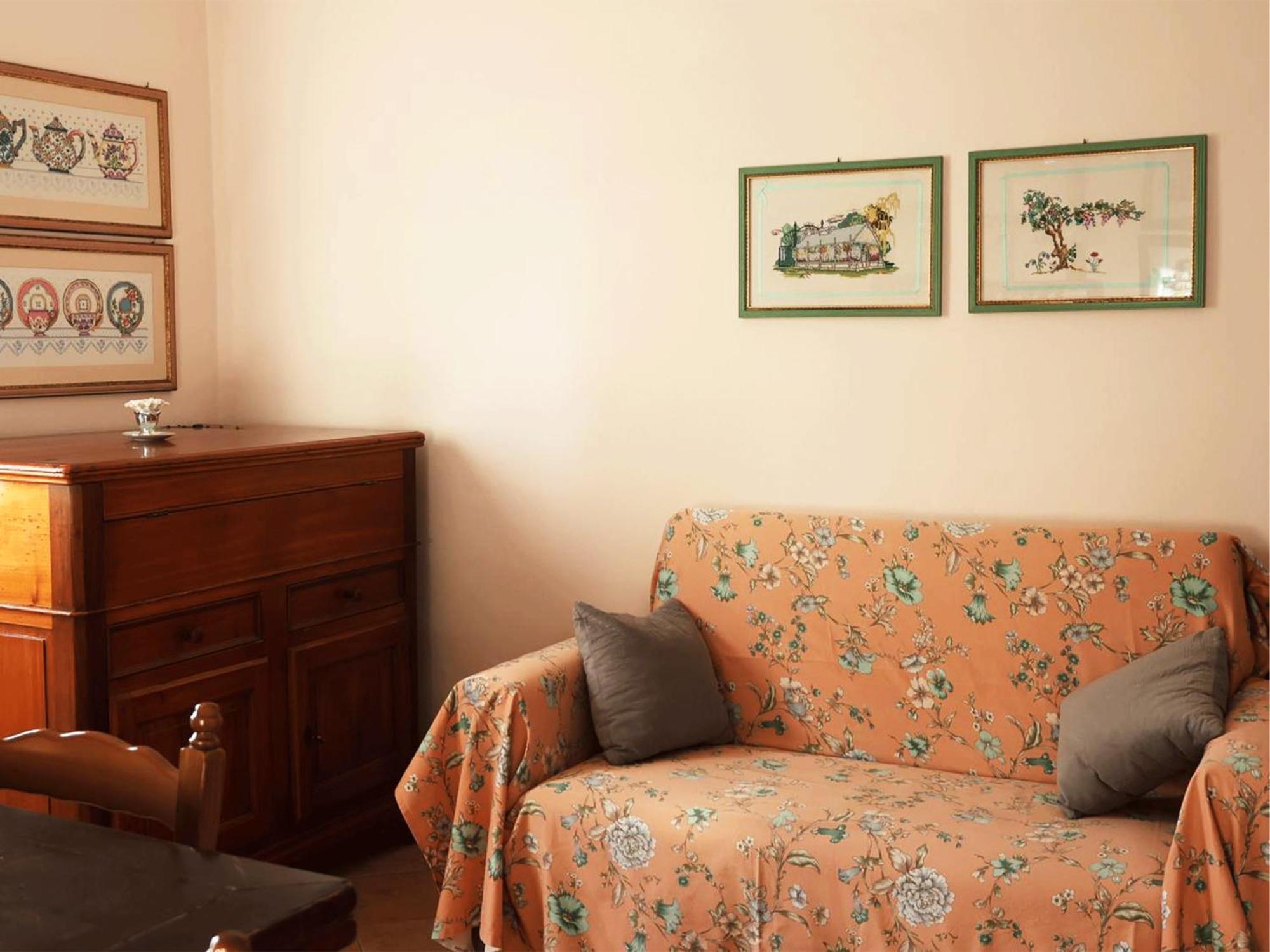 Casa Vacanze L'Acquerello Lari Kültér fotó